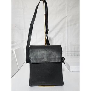 Burberry Leather Small Shaldon Messenger/Crossbody Bag Black